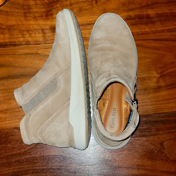 Cobb Hill, zip sneaker boot, US 7, Taupe color - Picture 2 of 6